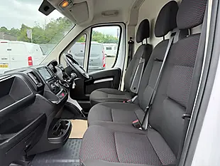 Used 2023 Citroen Relay Enterprise Edition White - Interior and Exterior details 10