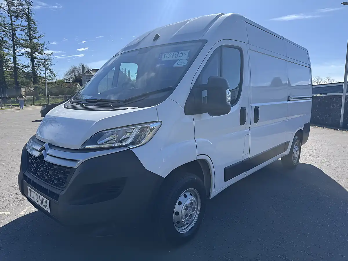 Used 2023 Citroen Relay Enterprise Edition White - Interior and Exterior details 3