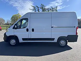 Used 2023 Citroen Relay Enterprise Edition White - Interior and Exterior details 4