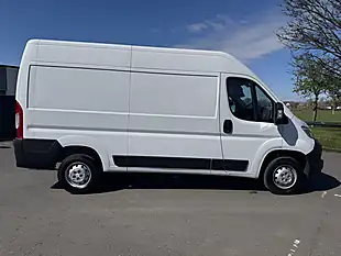 Used 2023 Citroen Relay Enterprise Edition White - Interior and Exterior details 8