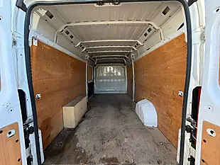 Used 2023 Citroen Relay Enterprise Edition White - Interior and Exterior details 14