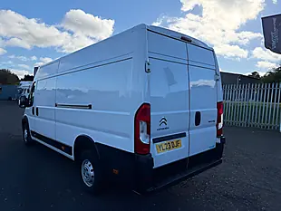 Used 2023 Citroen Relay Enterprise Edition White - Interior and Exterior details 5