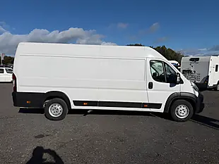 Used 2023 Citroen Relay Enterprise Edition White - Interior and Exterior details 8