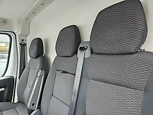 Used 2023 Citroen Relay Enterprise Icy White - Interior and Exterior details 12