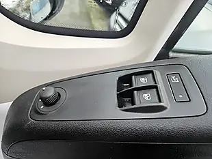 Used 2023 Citroen Relay Enterprise Icy White - Interior and Exterior details 19