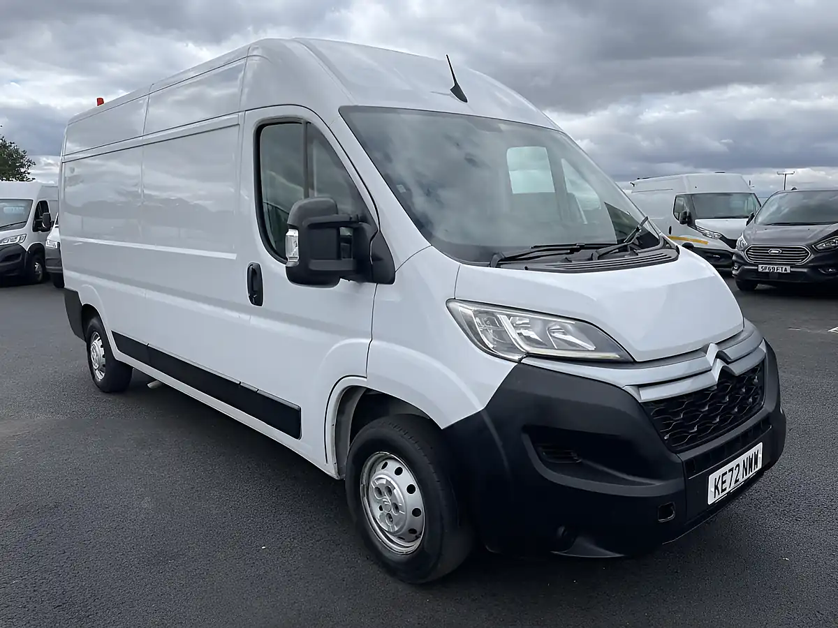 Used 2023 Citroen Relay Enterprise L3H2 White - Front View