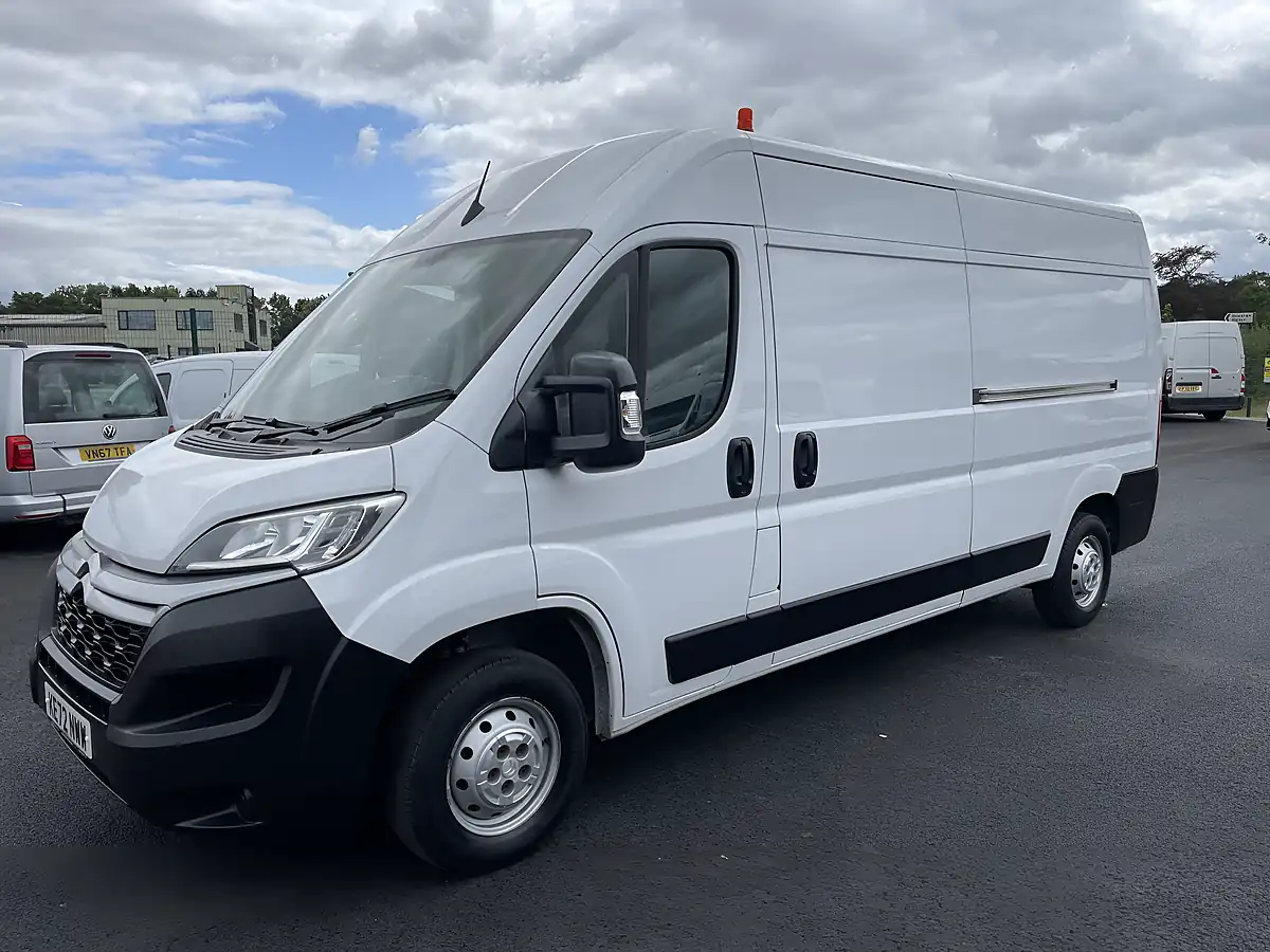 Used 2023 Citroen Relay Enterprise L3H2 White - Interior and Exterior details 3