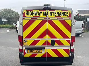 Used 2023 Citroen Relay Enterprise White - Interior and Exterior details 5
