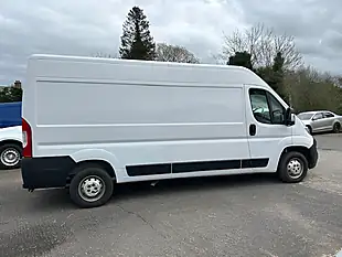 Used 2023 Citroen Relay LM35 Enterprise Lwb White - Interior and Exterior details 12