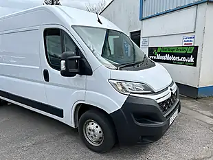Used 2023 Citroen Relay LM35 Enterprise Lwb White - Interior and Exterior details 13