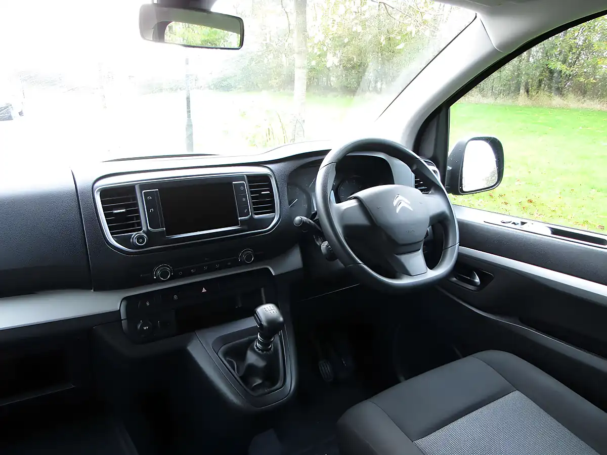 Used 2023 Citroen Space Tourer Business Black - Interior and Exterior details 10