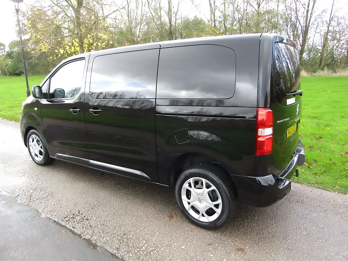 Used 2023 Citroen Space Tourer Business Black - Interior and Exterior details 4