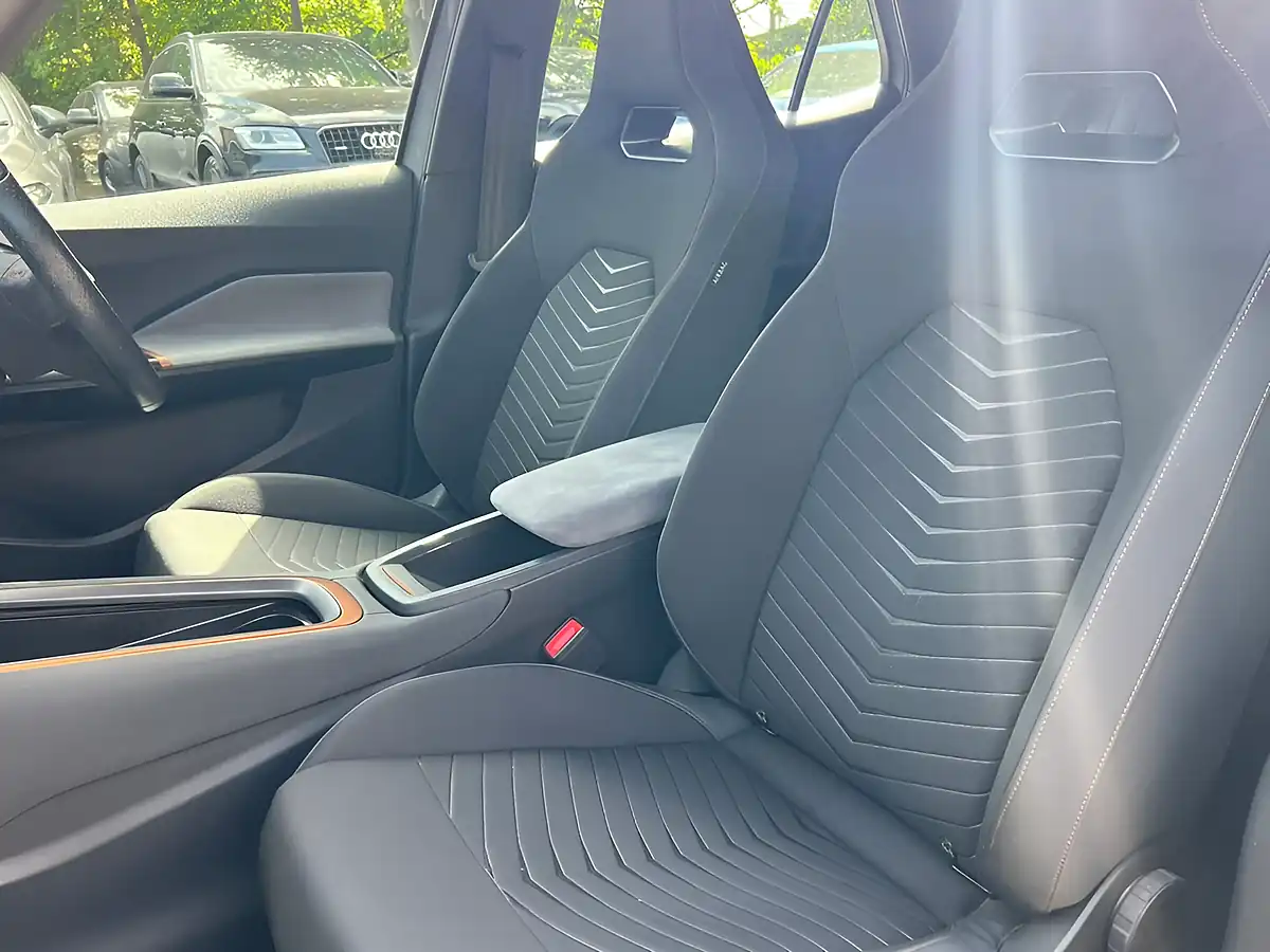 Used 2023 Cupra Born V1 Grey - Interior and Exterior details 16