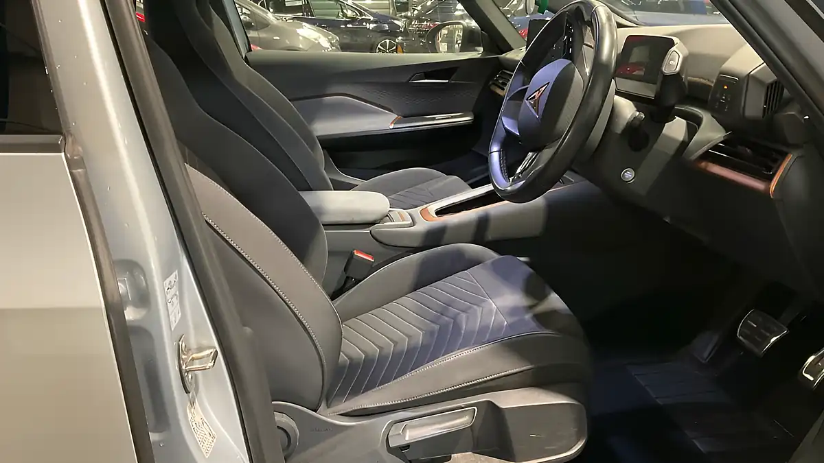 Used 2023 Cupra Born V1 Silver - Interior and Exterior details 2