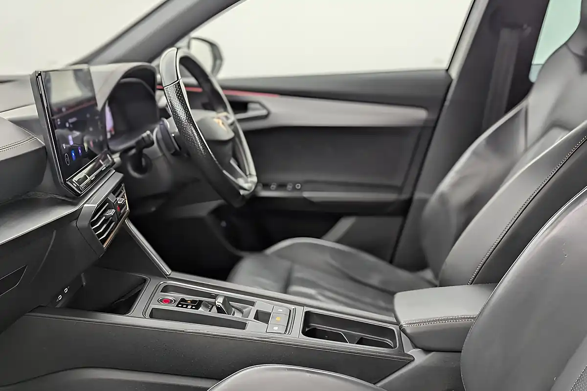 Used 2023 Cupra Formentor V2 White - Interior and Exterior details 12