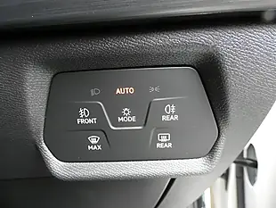 Used 2023 Cupra Leon Vz1 Candy White - Interior and Exterior details 18