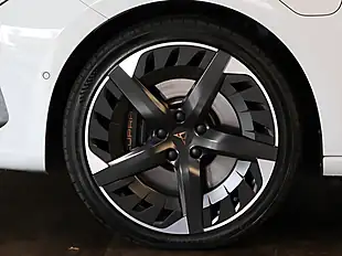 Used 2023 Cupra Leon VZ3 White - Interior and Exterior details 18