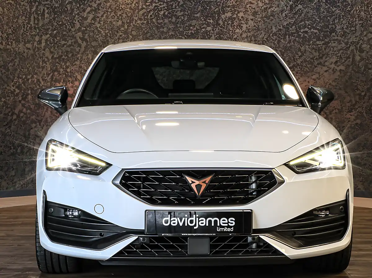 Used 2023 Cupra Leon VZ3 White - Interior and Exterior details 3