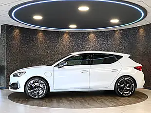 Used 2023 Cupra Leon VZ3 White - Interior and Exterior details 5