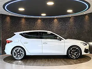Used 2023 Cupra Leon VZ3 White - Interior and Exterior details 9