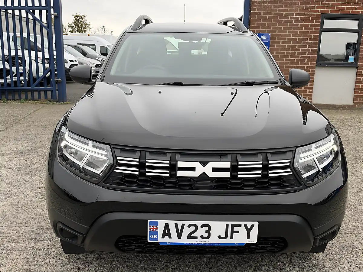 Used 2023 Dacia Duster Essential Black Pearl Metallic - Interior and Exterior details 18