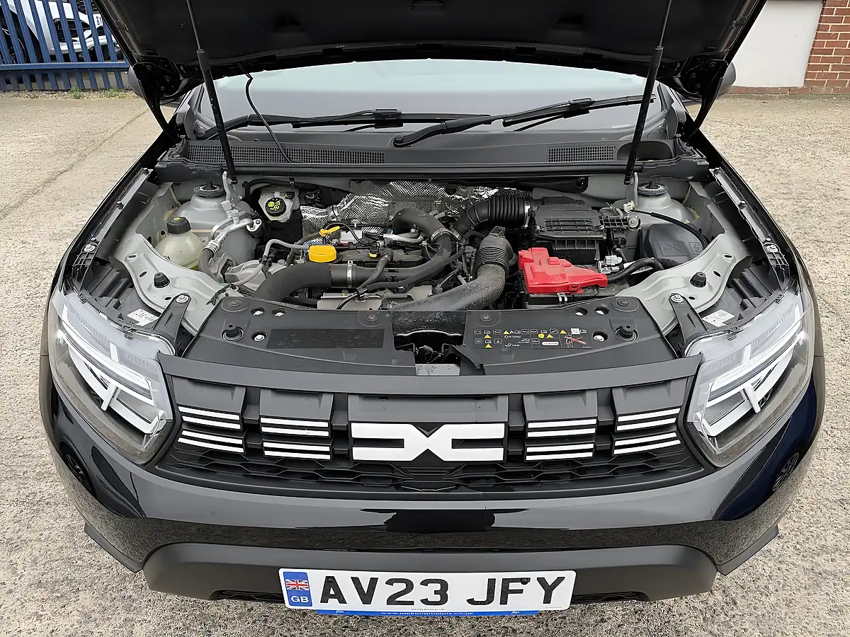 Used 2023 Dacia Duster Essential Black Pearl Metallic - Interior and Exterior details 19