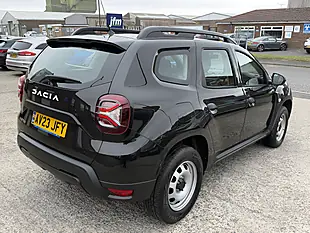 Used 2023 Dacia Duster Essential Black Pearl Metallic - Interior and Exterior details 6