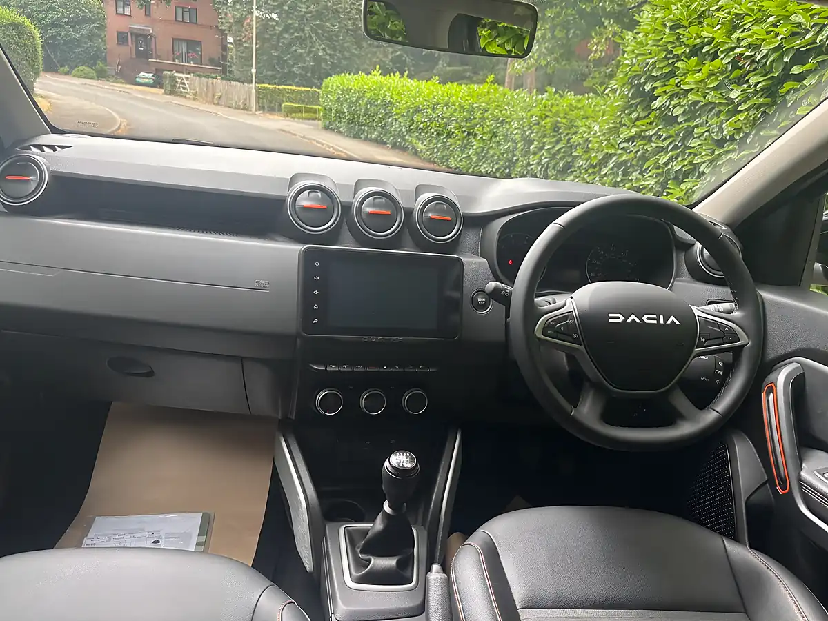 Used 2023 Dacia Duster Extreme Se Grey - Interior and Exterior details 9