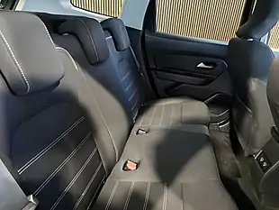 Used 2023 Dacia Duster Journey Black - Interior and Exterior details 15