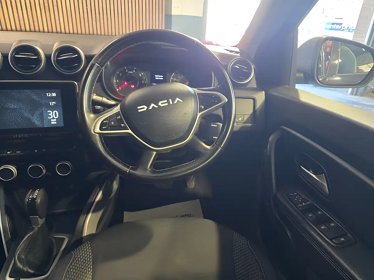 Used 2023 Dacia Duster Journey Black - Interior and Exterior details 9