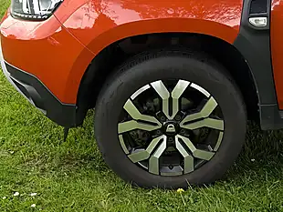 Used 2023 Dacia Duster Prestige Orange - Interior and Exterior details 11