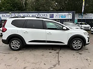 Used 2023 Dacia Jogger Expression White - Interior and Exterior details 7