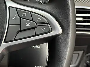 Used 2023 Dacia Jogger Extreme Se Black - Interior and Exterior details 15