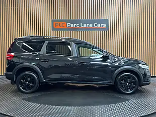 Used 2023 Dacia Jogger Extreme Se Black - Interior and Exterior details 2