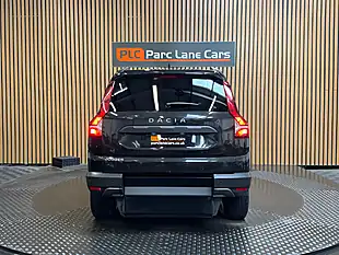 Used 2023 Dacia Jogger Extreme Se Black - Interior and Exterior details 4