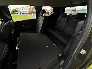 Used 2023 Dacia Jogger Extreme Se Black - Interior and Exterior details 10