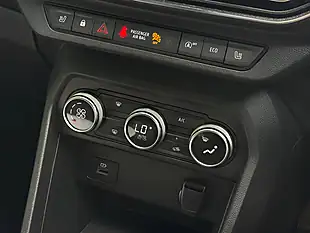 Used 2023 Dacia Jogger Extreme Se Black - Interior and Exterior details 14