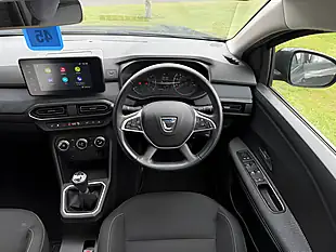 Used 2023 Dacia Jogger Extreme Se Black - Interior and Exterior details 7