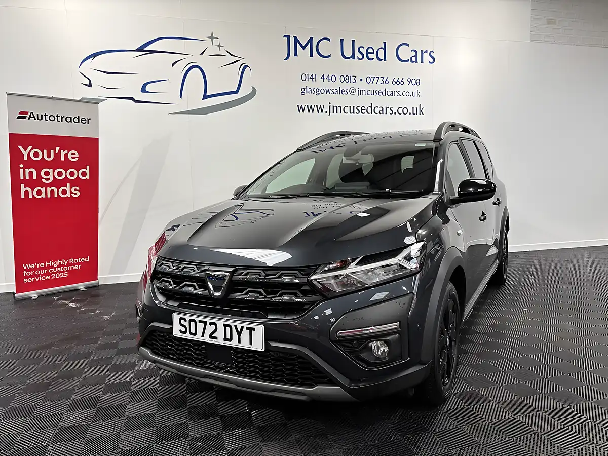 Used 2023 Dacia Jogger Extreme Se Grey - Front View
