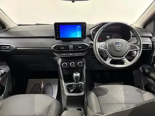 Used 2023 Dacia Jogger Extreme Se Grey - Interior and Exterior details 16