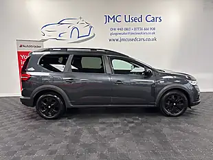 Used 2023 Dacia Jogger Extreme Se Grey - Interior and Exterior details 4