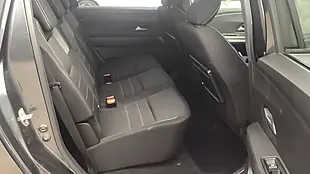 Used 2023 Dacia Jogger Extreme Se Grey - Interior and Exterior details 12