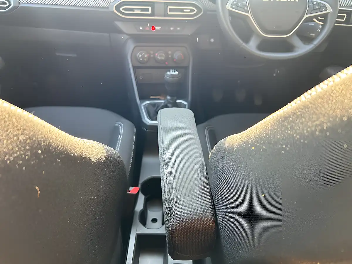 Used 2023 Dacia Sandero Expression White - Interior and Exterior details 13