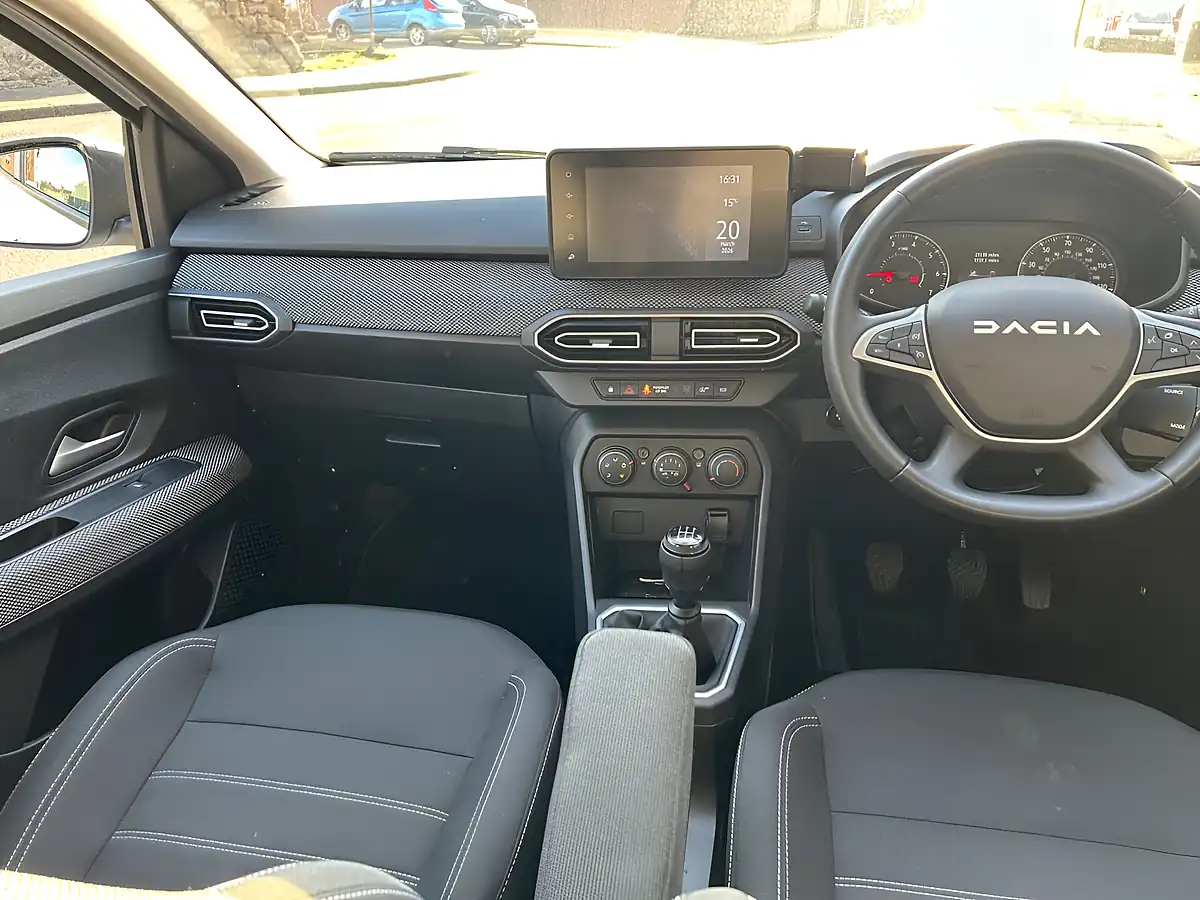 Used 2023 Dacia Sandero Expression White - Interior and Exterior details 14