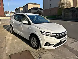 Used 2023 Dacia Sandero Expression White - Interior and Exterior details 4