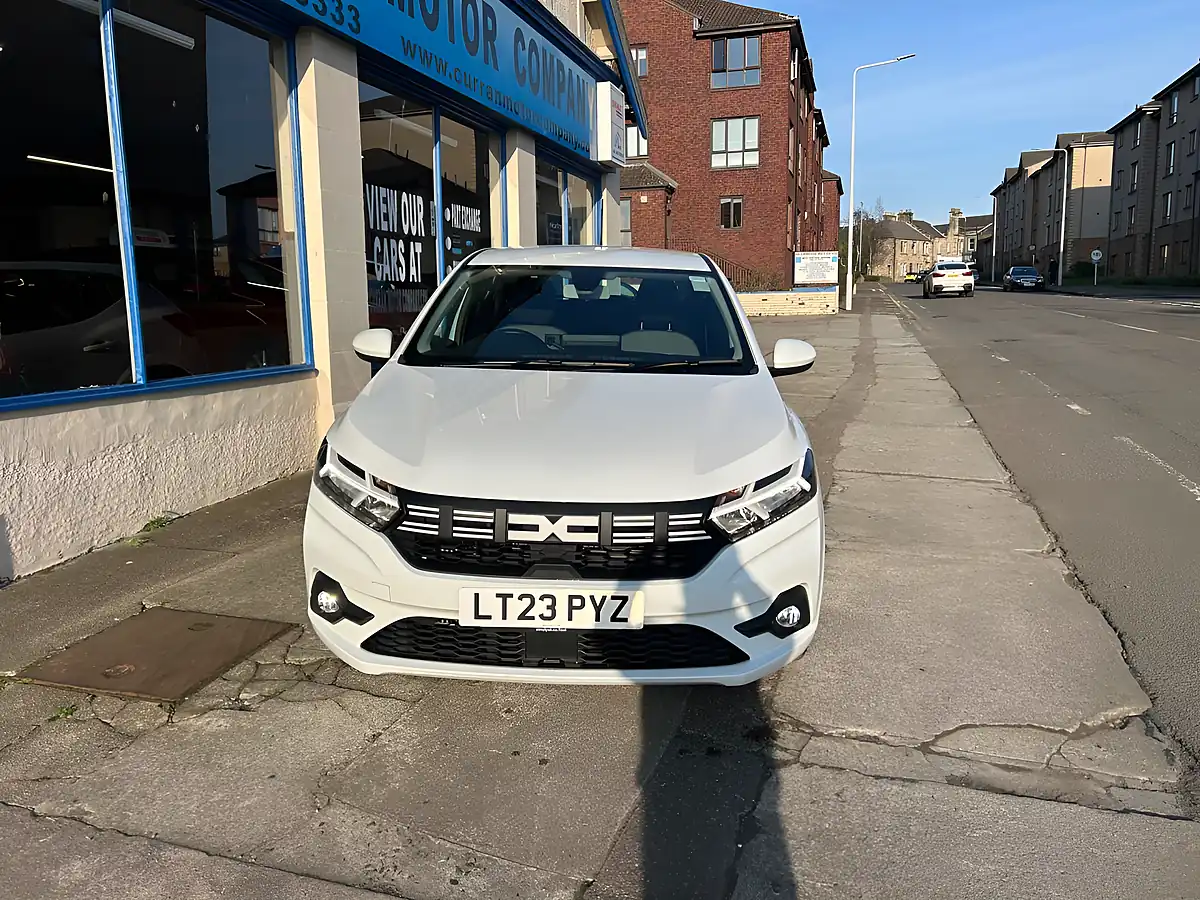 Used 2023 Dacia Sandero Expression White - Interior and Exterior details 7