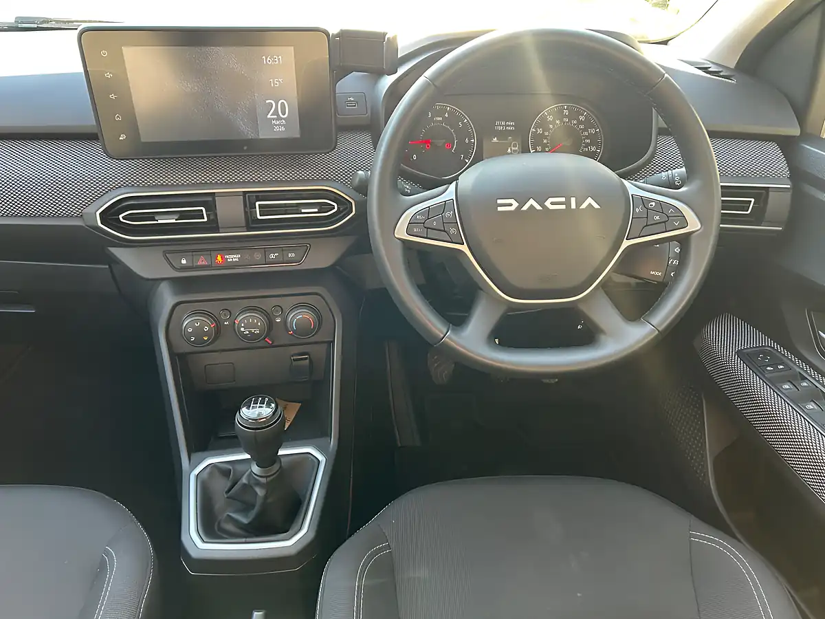 Used 2023 Dacia Sandero Expression White - Interior and Exterior details 9