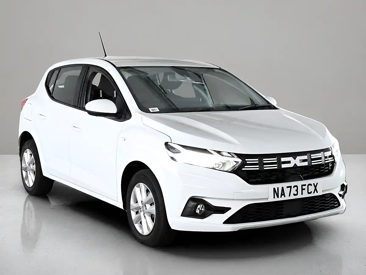 Used 2023 Dacia Sandero Expression White - Front View