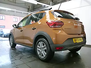 Used 2023 Dacia Sandero Stepway Essential Desert Orange - Interior and Exterior details 10