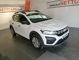 Used 2023 Dacia Sandero Stepway Essential White - Interior and Exterior details 3
